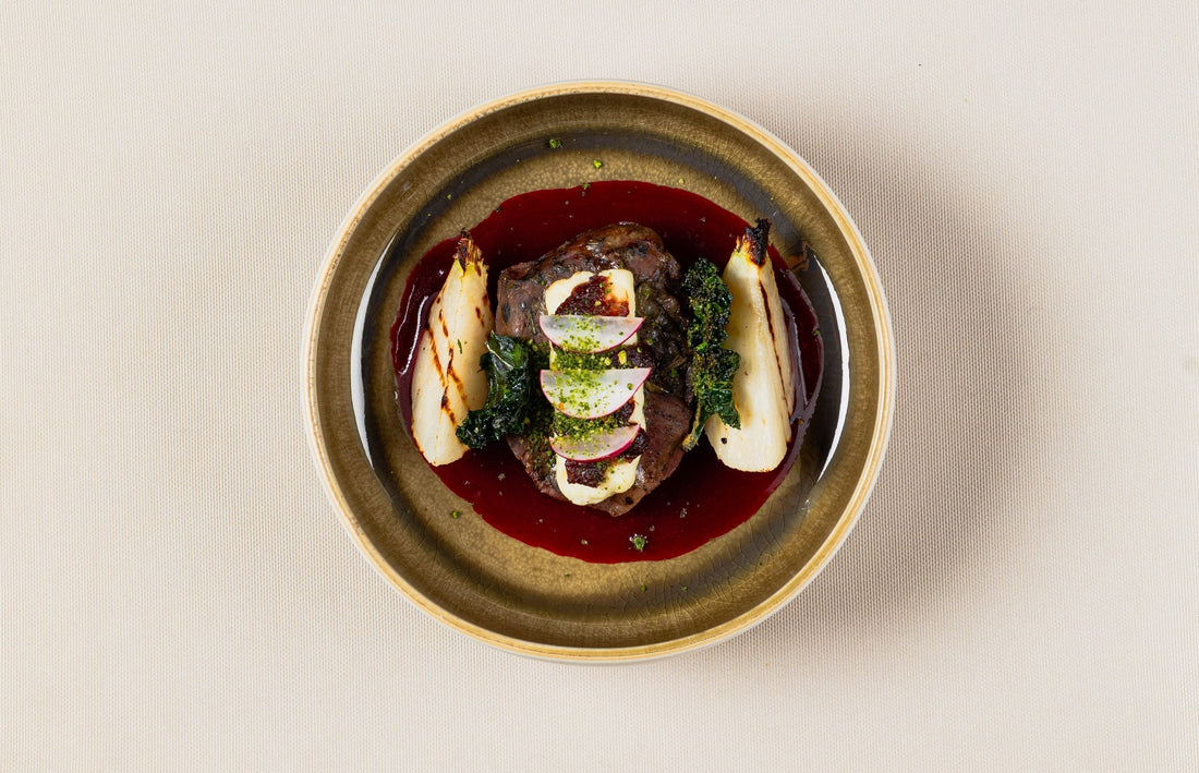 Lėtai kepta šernienos sprandinė