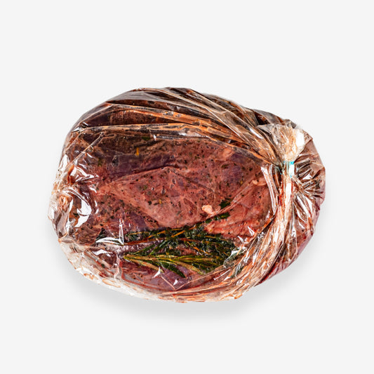 Marinuotas elnienos kumpis